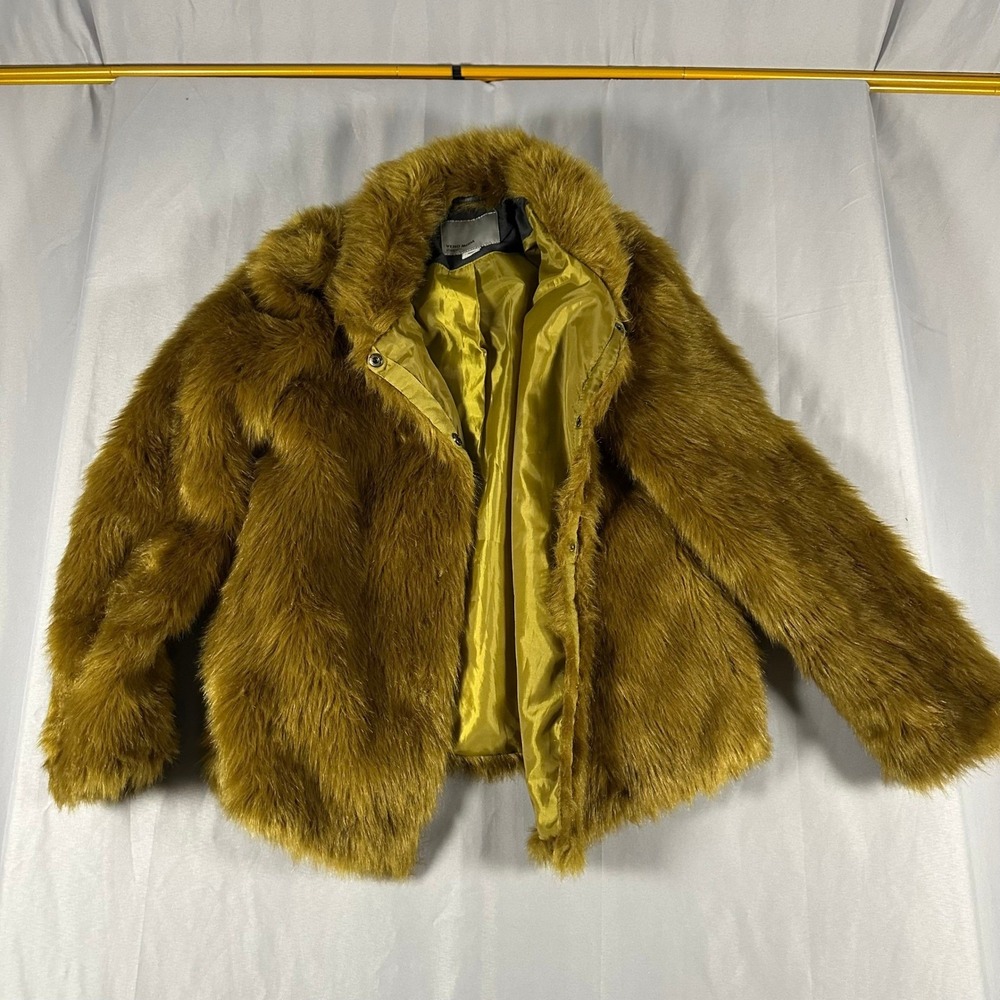 Vero Moda Vmbella Short Fake Fur Womens Small Jacket Mustard Yellow Gold Shaggy